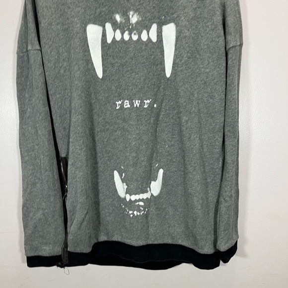 Vans Women’s Grey Black Fangs Rawr Graphic Design Pullover Sweatshirt - Picture 5 of 11